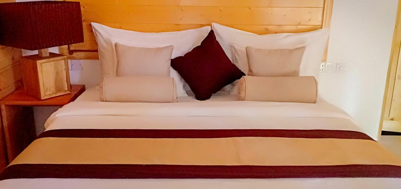 Trinco Relax Hut Otel Trincomalee Dış mekan fotoğraf