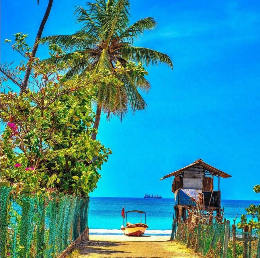 Trinco Relax Hut Otel Trincomalee Dış mekan fotoğraf